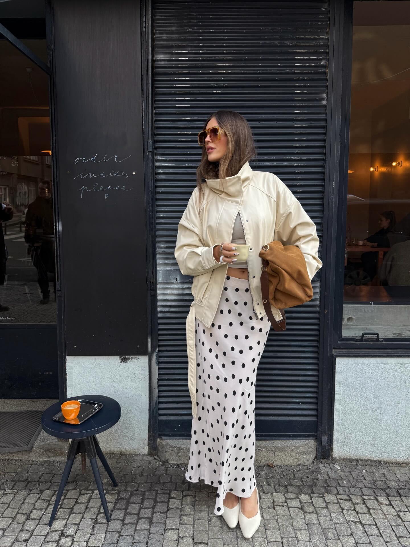 polka dot midi skirt street style outfit 2026